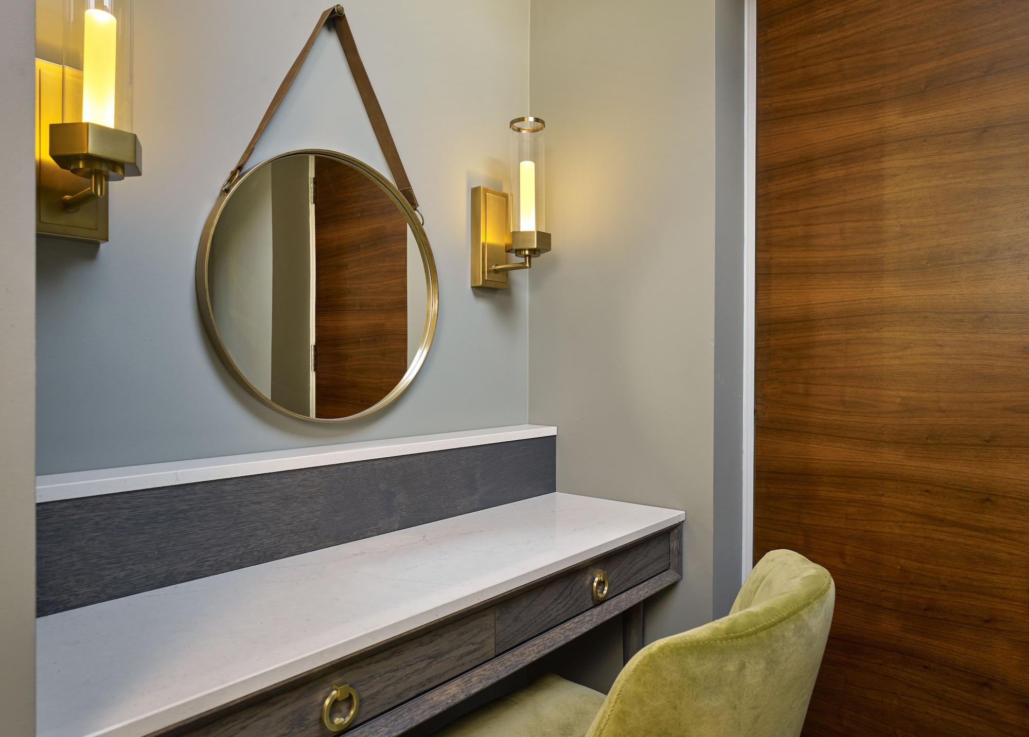 100 Queens Gate Hotel, Curio Collection By Hilton London Bagian luar foto