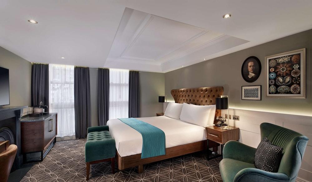 100 Queens Gate Hotel, Curio Collection By Hilton London Bagian luar foto