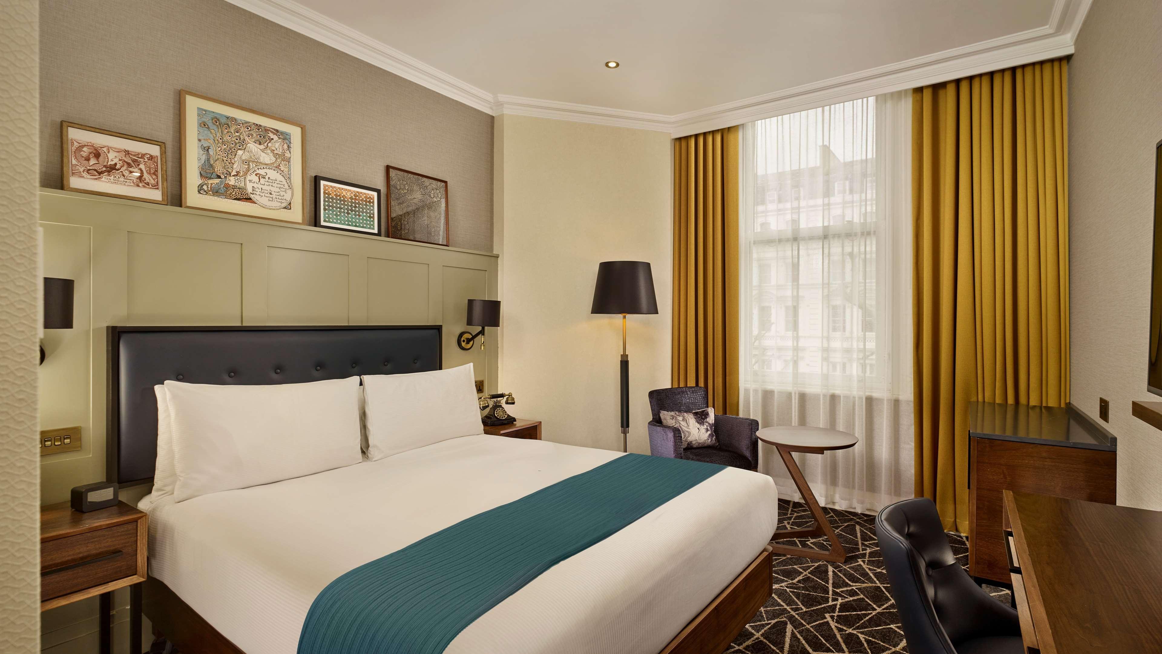 100 Queens Gate Hotel, Curio Collection By Hilton London Bagian luar foto