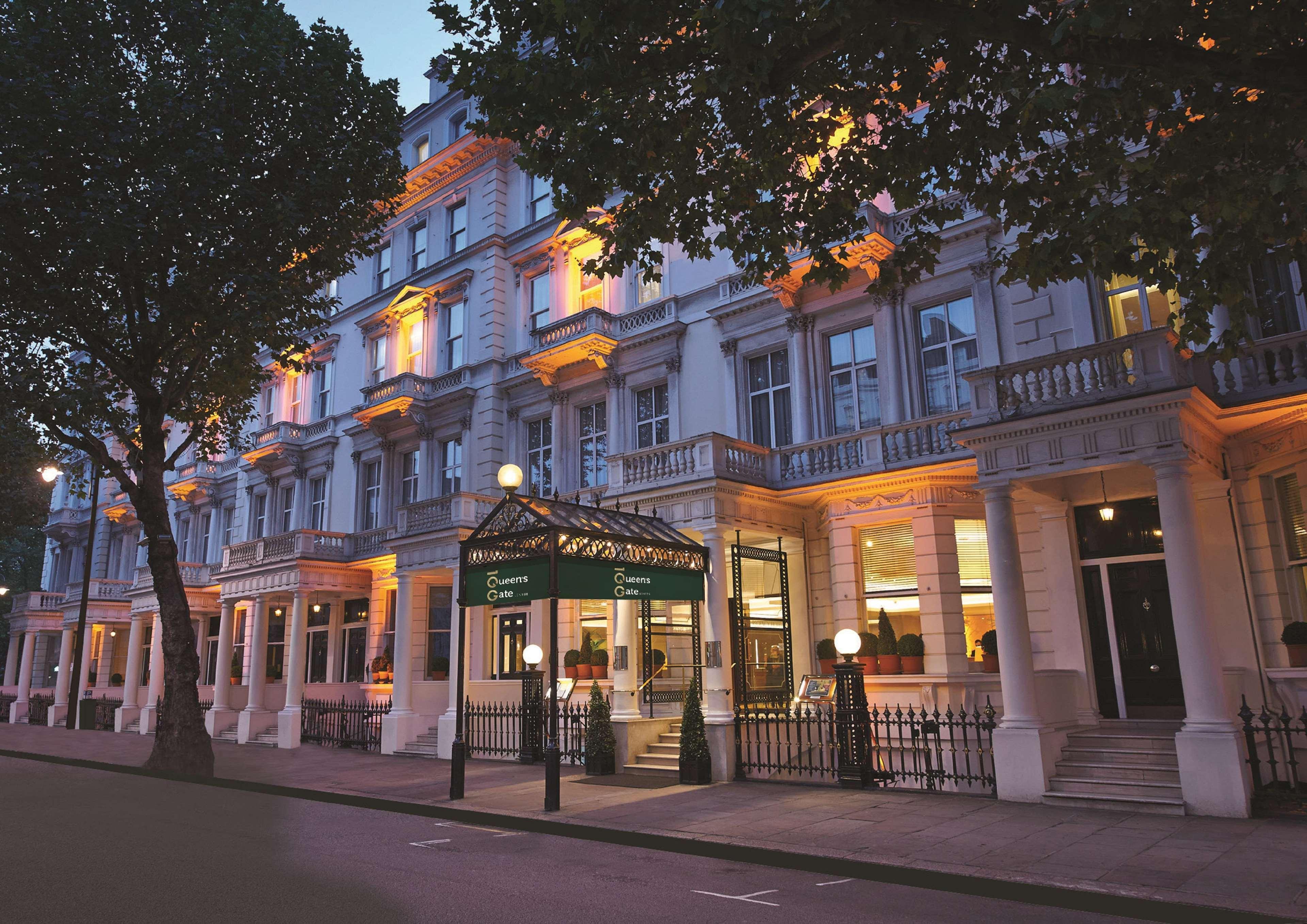 100 Queens Gate Hotel, Curio Collection By Hilton London Bagian luar foto